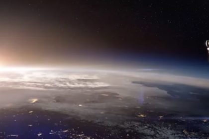 wonderbread – astronaut